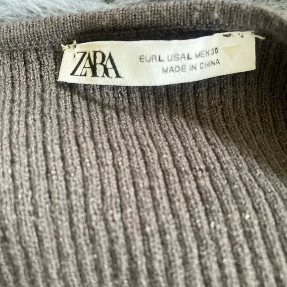 Zara Grey Crop Sweater - Picture 5 of 5